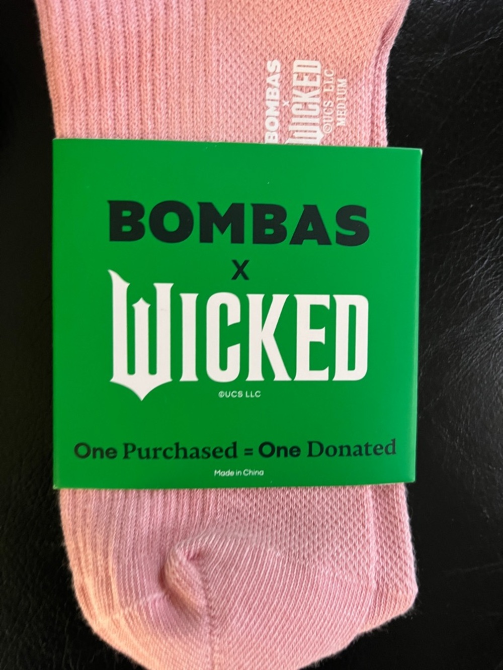 Bombas Wicked Quarter Socks, green and pink size M - Picture 2 of 7